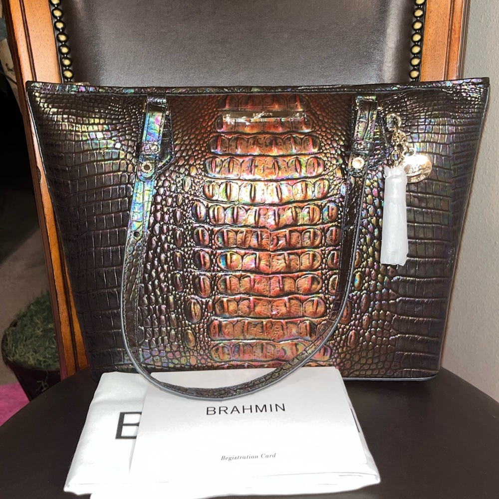 Brahmin Asher Black Pearl